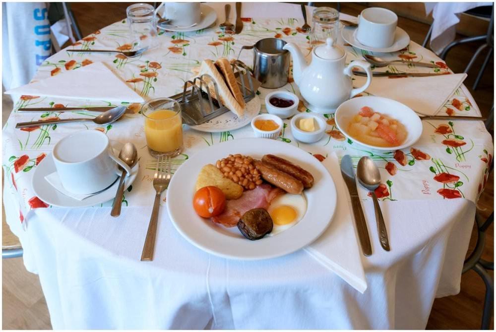 Kingfisher Barn Bed & Breakfast Abingdon-on-Thames ภายนอก รูปภาพ